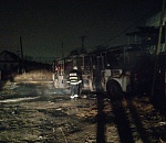 В Астрахани на видео попал сильный утренний пожар в пассажирском автобусе