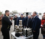 Сергей Морозов приценился к астраханским овощам и рыбе