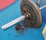 Недавно открытый в Астрахани «Парк знаний» потихоньку превращается в парк разрушений