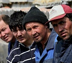 Астраханские приставы отправили на Родину 120 нелегалов