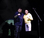 На концерте в Астрахани рэпер Баста позвал на сцену грустного зрителя