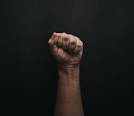 Молодой астраханец подрался с полицейским во время медосвидетельствования в больнице