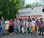 Более 100 астраханцев сдали кровь для детей, страдающих онкологией