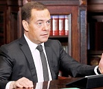 Дмитрий Медведев предложил приостановить дипломатические отношения с Евросоюзом