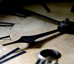 Астраханские депутаты решили, когда будет наступать ночь