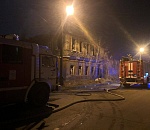 В центре Астрахани сгорел дом, признанный аварийным