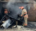 На правобережье Астрахани подожженный гараж горел 4 часа