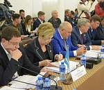 Чтобы сироты могли получать жилье, нужны изменения в федеральный закон