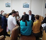 Совещания по дому на Вокзальной площади в Астрахани проходят ежедневно