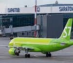 Самолет Москва — Астрахань совершил экстренную посадку в Саратове 