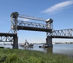 Завтра в Астрахани разведут Старый мост