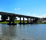 Капитальный ремонт моста в Харабалинском районе завершат в следующем году