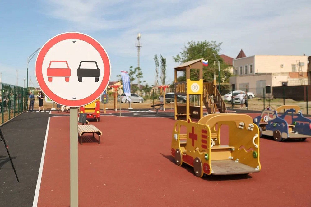 Более 30 парков и скверов благоустроили в Астраханской области в этом году