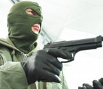 Четверо неизвестных в масках ограбили бизнесмена под Астраханью