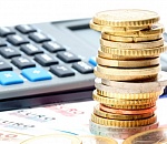 169 астраханцев долги не пустили за границу