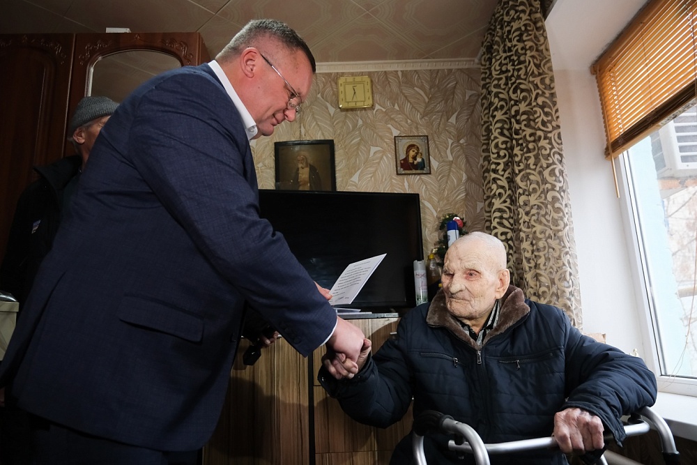 Астраханский ветеран отметил вековой юбилей