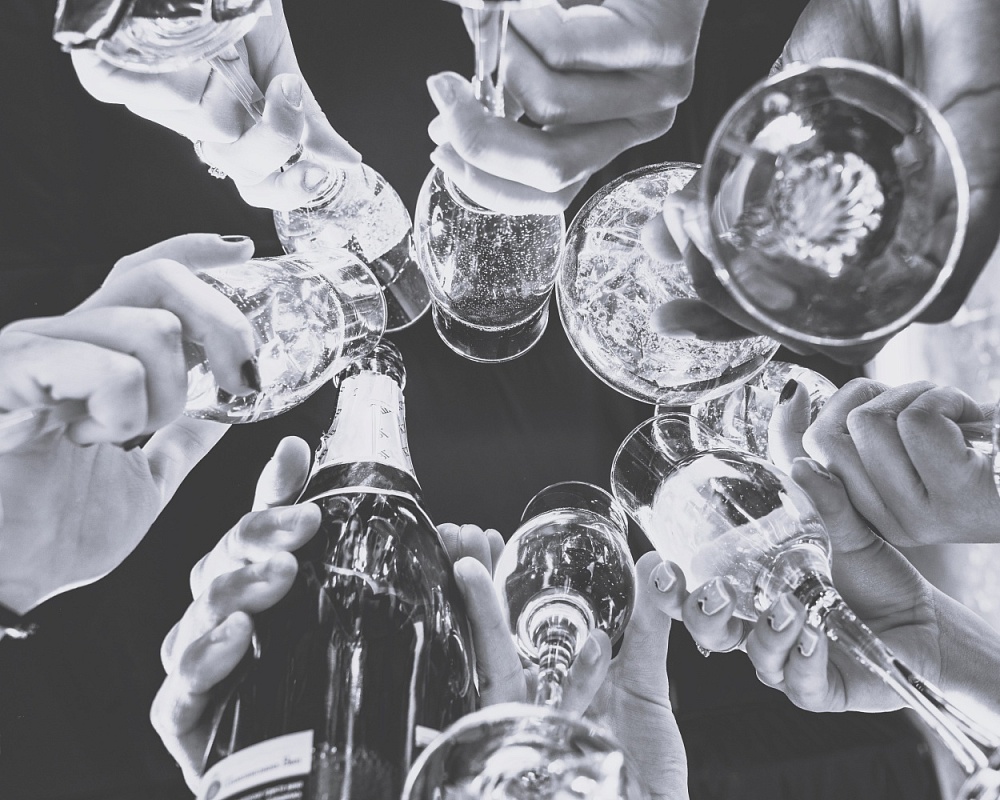 Весь коллектив сети астраханских магазинов осудили за опасный для жизни сговор 