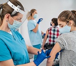 В Астраханскую область поступило ещё 240 доз вакцины Спутник М для подростков 