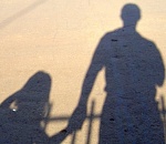 Педофила, надругавшегося над внучками, осудили к 13 годам колонии