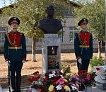 На севере Астраханской области открыли мемориал в честь Героя России  