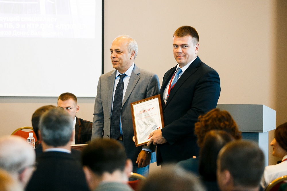 Природоохранные специалисты ЛУКОЙЛа собрались в Астрахани