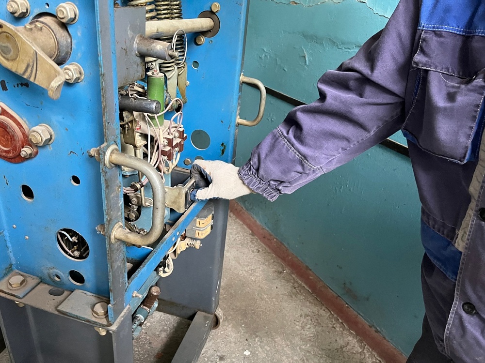 «Астрводоканал» сегодня отключит холодную воду в Трусовском районе