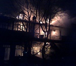 В Астрахани произошел крупный пожар: 35 человек эвакуировано, один человек пострадал