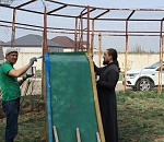 Имамы астраханских мечетей и православные священнослужители вышли на общий субботник