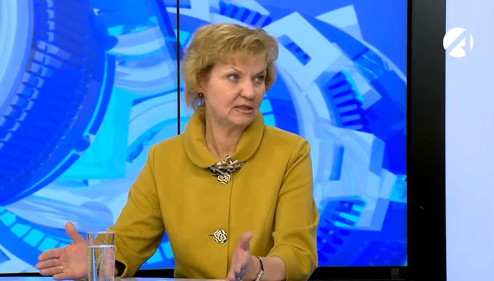 Петиция в защиту уволенного директора Астраханского ЦДТ Нины Конновой набрала под 1500 голосов