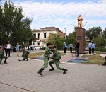 В астраханском сквере состоялся торжественный митинг, посвященный 145-й годовщине со дня рождения Дзержинского