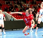 «Астраханочка» без вариантов проиграла дома лидеру, а «Динамо» с трудом выиграло аутсайдера в гостях