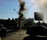 На видео попало внезапное возгорание столба в центре Астрахани