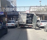 В Астрахани "ГАЗель" шоколадницы врезалась в мост