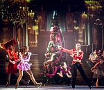 Человек не с улицы: договор на проведение скандального ледового шоу писался специально под одного ИП?