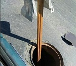 Астраханцы изобрели новый дорожный знак «Внимание, открытый люк»