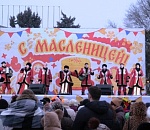 Праздник Масленицы в центре Астрахани посетили 2500 человек