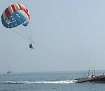 В Астраханской области москвич разбился на водном парашюте (ОБНОВЛЕНО!)