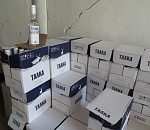 Предприниматель планировал продать астраханцам более 43 тысяч бутылок паленой водки