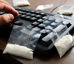 Роскомнадзор заблокировал в Астрахани больше 70 сайтов, где сбывали наркотики 