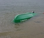 Под Астраханью перевернулась лодка с людьми на борту