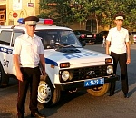 Настоящий герой. В Астрахани полицейский прыгнул в Волгу, чтобы спасти человека