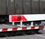 Под Астраханью временно закроют железнодорожный переезд