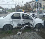 В Астрахани произошло серьезное ДТП из-за неработающего светофора