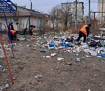 За первые два дня 2023 года в Астрахани вывезли 300 кубометров мусора