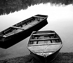 Астраханские пограничники нашли на берегу лодку с 700 кг рыбы