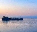 С полуночи в Астраханской области открывается период ледокольной проводки судов