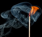 Семь человек спасли на пожаре в Астраханской области