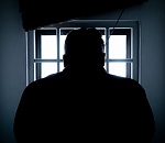 Астраханца, решившего полечиться от пагубной привычки, в больничной палате нашёл угрозыск