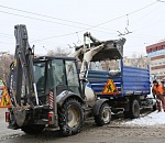 На дороги Астрахани вышли более 40 единиц спецтехники