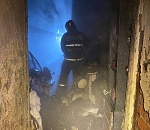 Сегодня утром в Астрахани сгорела квартира: пострадала женщина